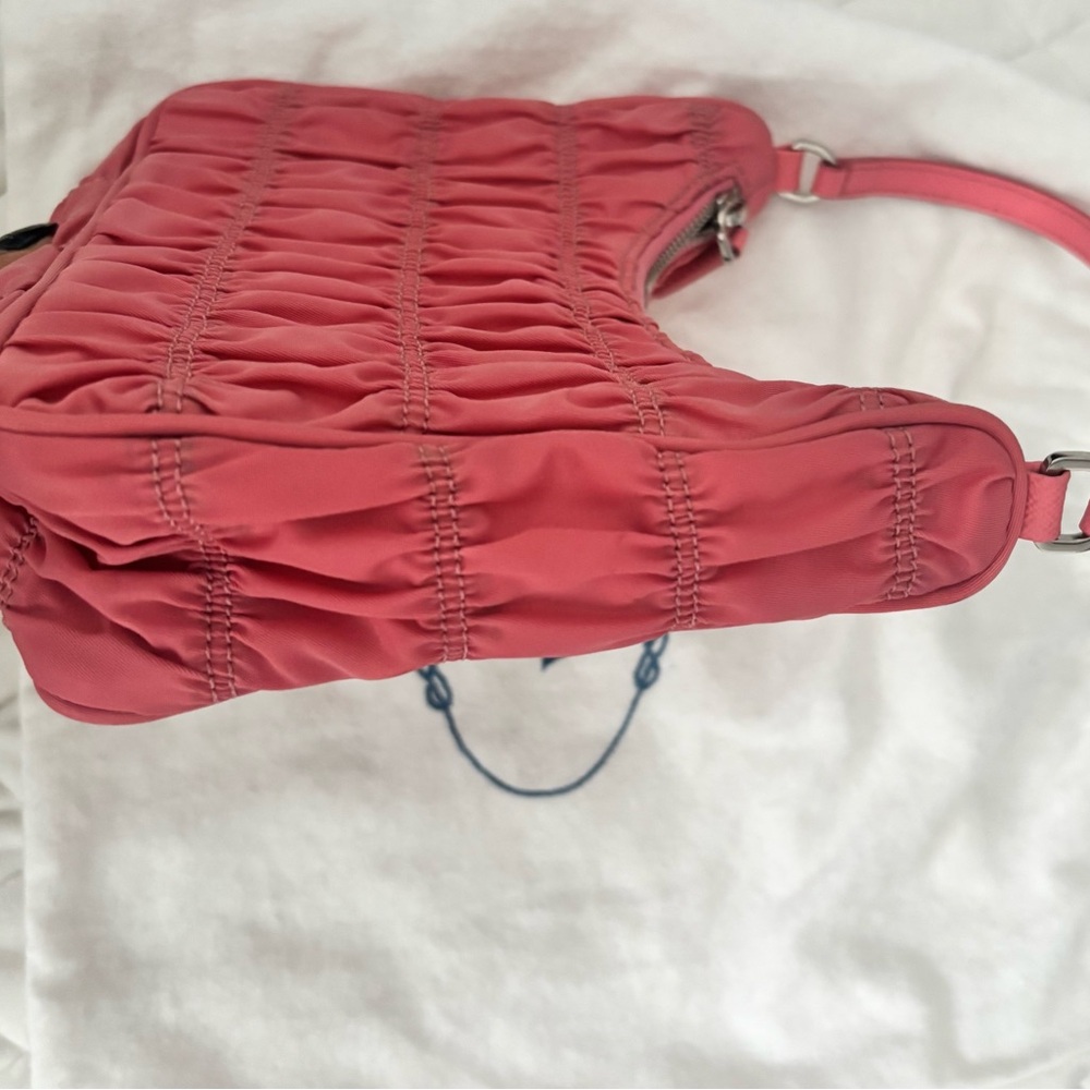 Prada Hobo Tessuto Gaufre with Saffiano - Picture 5 of 10